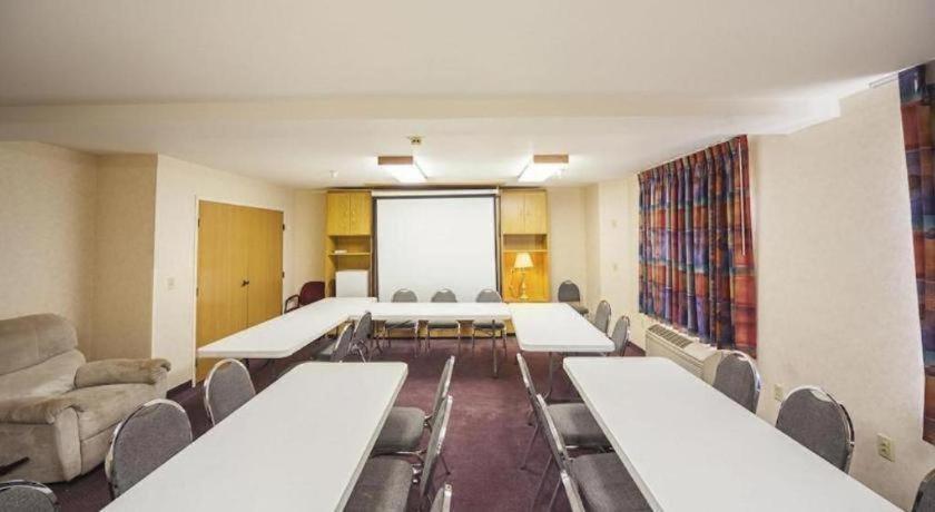 Hotel Markle In I-69 Εξωτερικό φωτογραφία