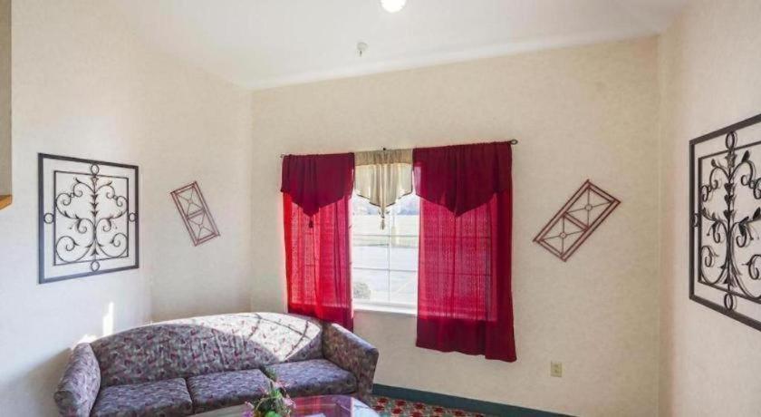 Hotel Markle In I-69 Εξωτερικό φωτογραφία